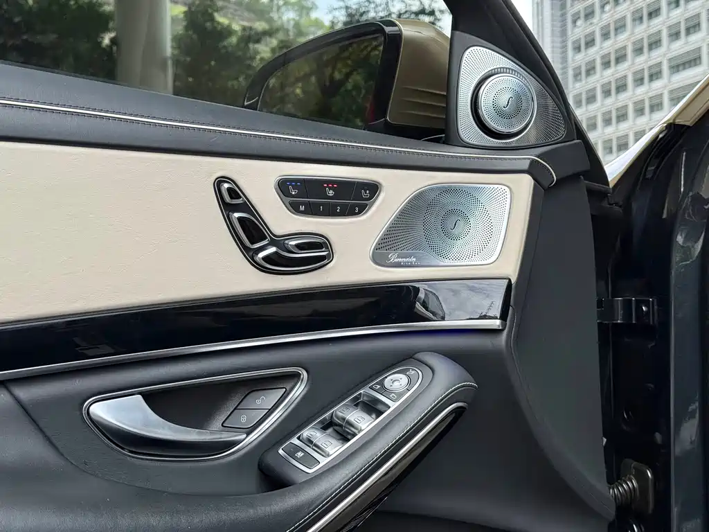 Maybach S-Class 2018 S 560 4MATIC