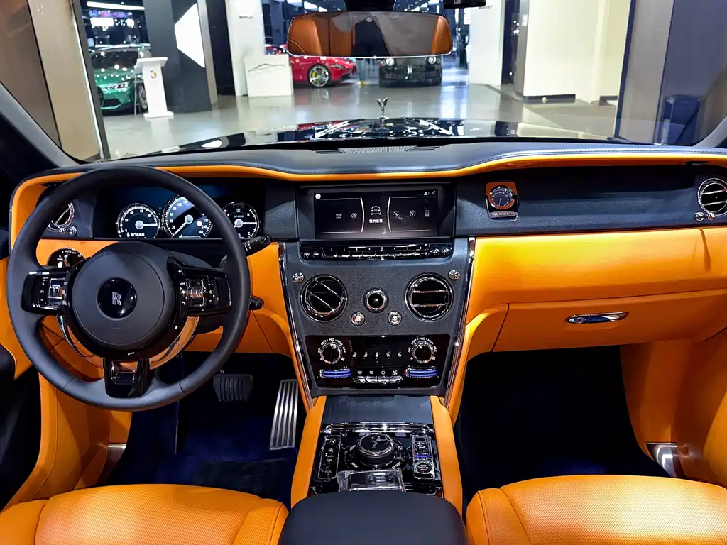 Cullinan 2018 4-seater Edition