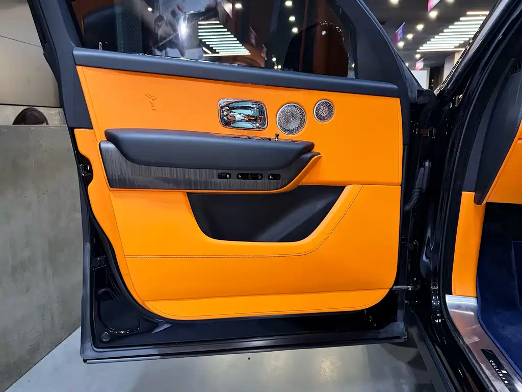 Cullinan 2018 4-seater Edition
