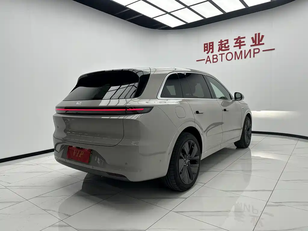 Ideal L6 2025 Max Smart Renewal Edition