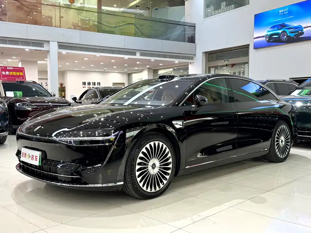 Xinjie S9 2026 Edition Range-Extended Ultra Rear-Wheel Drive 53kWh 192-line LiDAR
