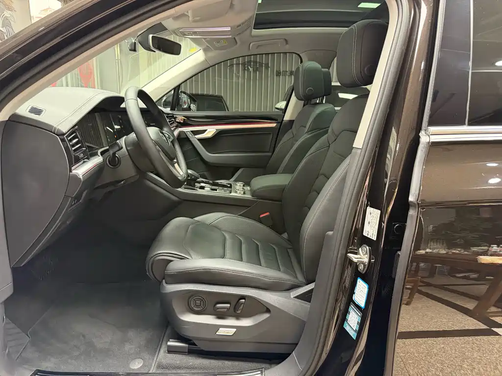Touareg 2019 2.0 TSI Shining Wing Edition National VI