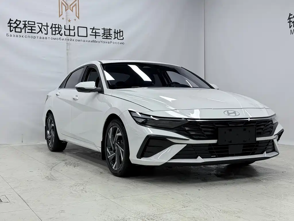 Elantra 2023 1.5L CVT LUX Prestige Edition