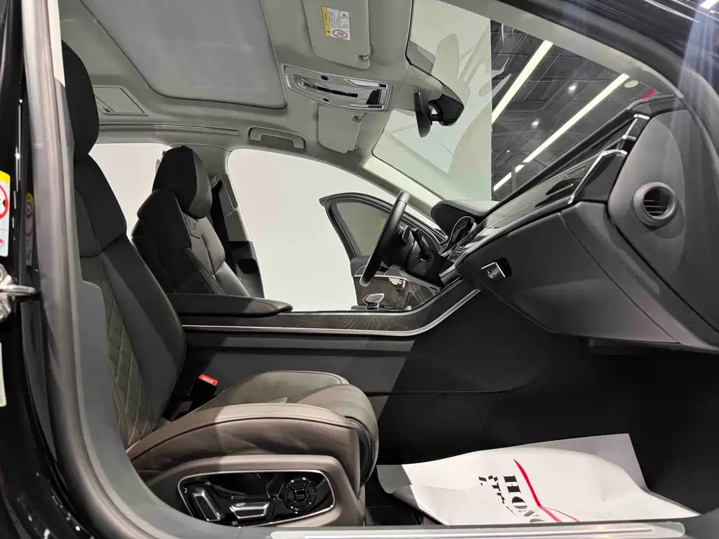 Audi A8 2022 model A8L 50 TFSI quattro Comfort Edition Collector's Edition