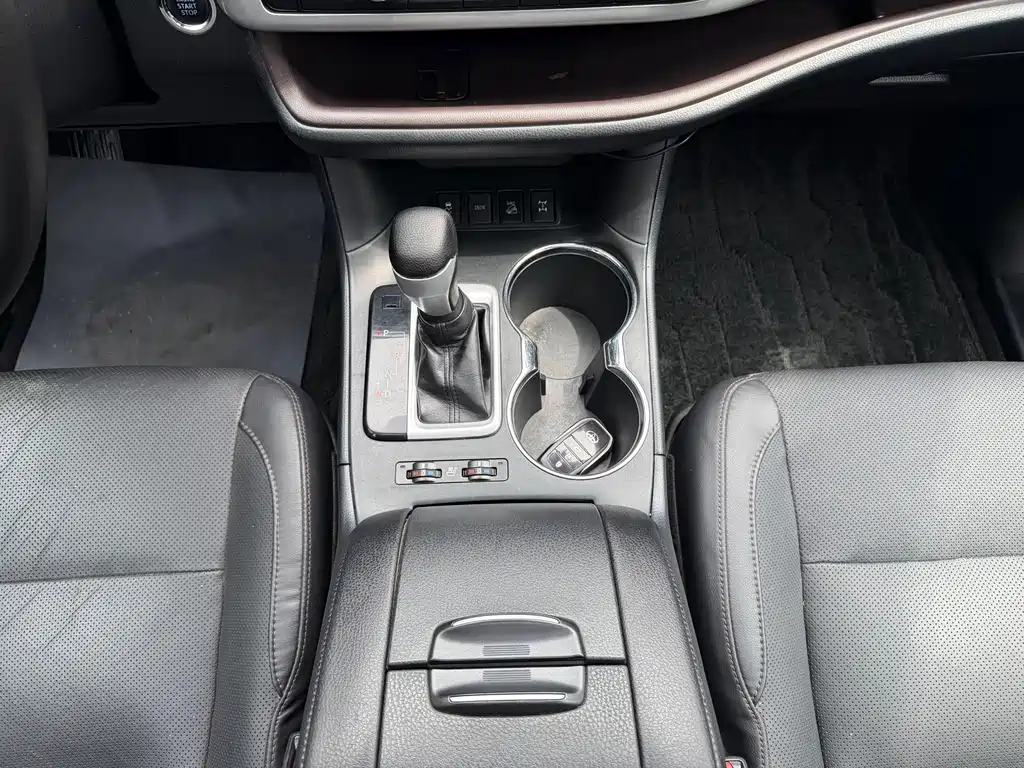 Hanlan Da 2018 2.0T 4WD Supreme Edition 7-seater National V