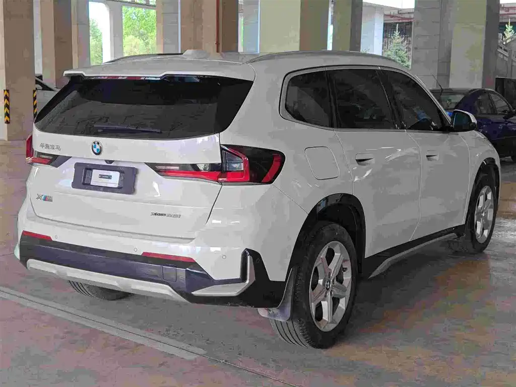 BMW X1 2023 sDrive20Li xDesign Package