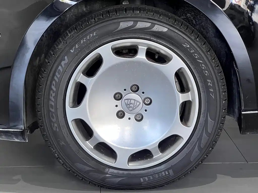 Volkswagen Viloran 2018 2.0T Elite Edition 7-seat National VI