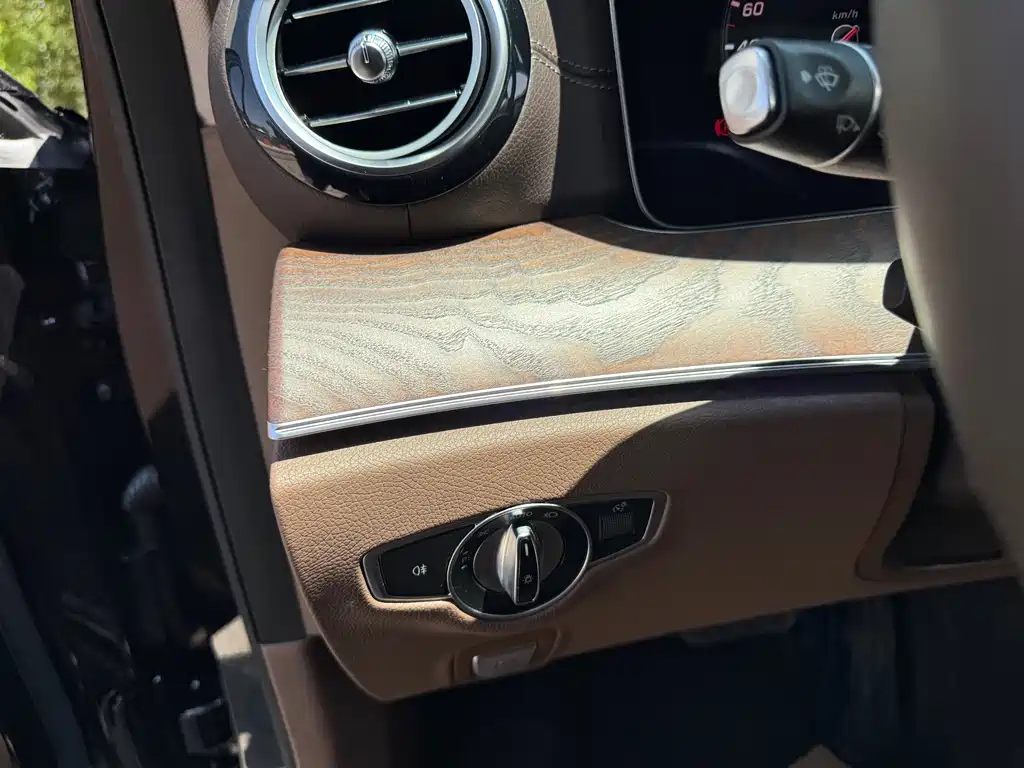 Mercedes-Benz E-Class 2020 Facelift E 300 L Sportline