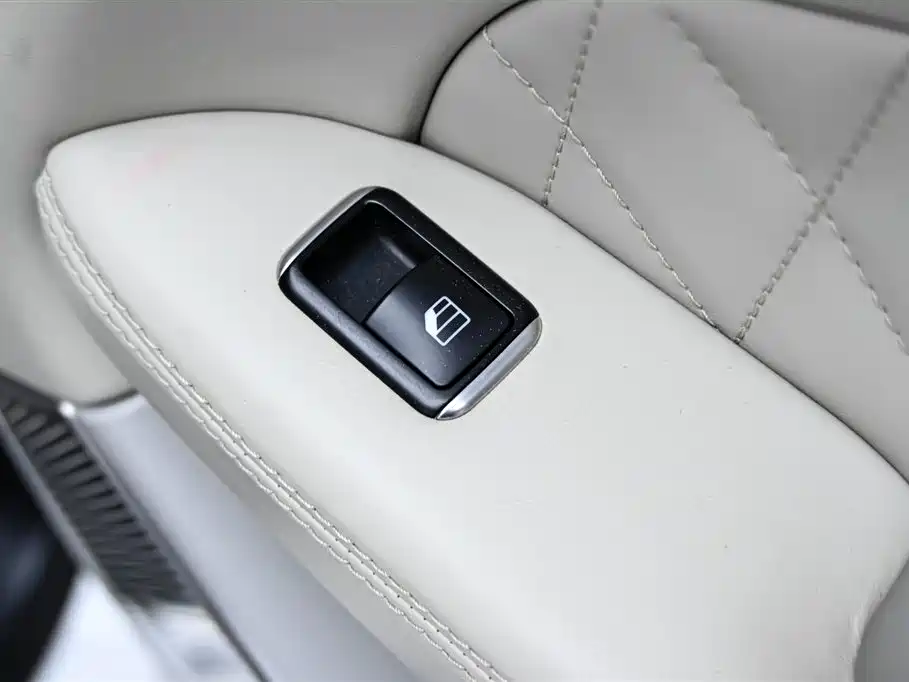 Mercedes GL Class 2014 GL 400 4MATIC Dynamic Edition