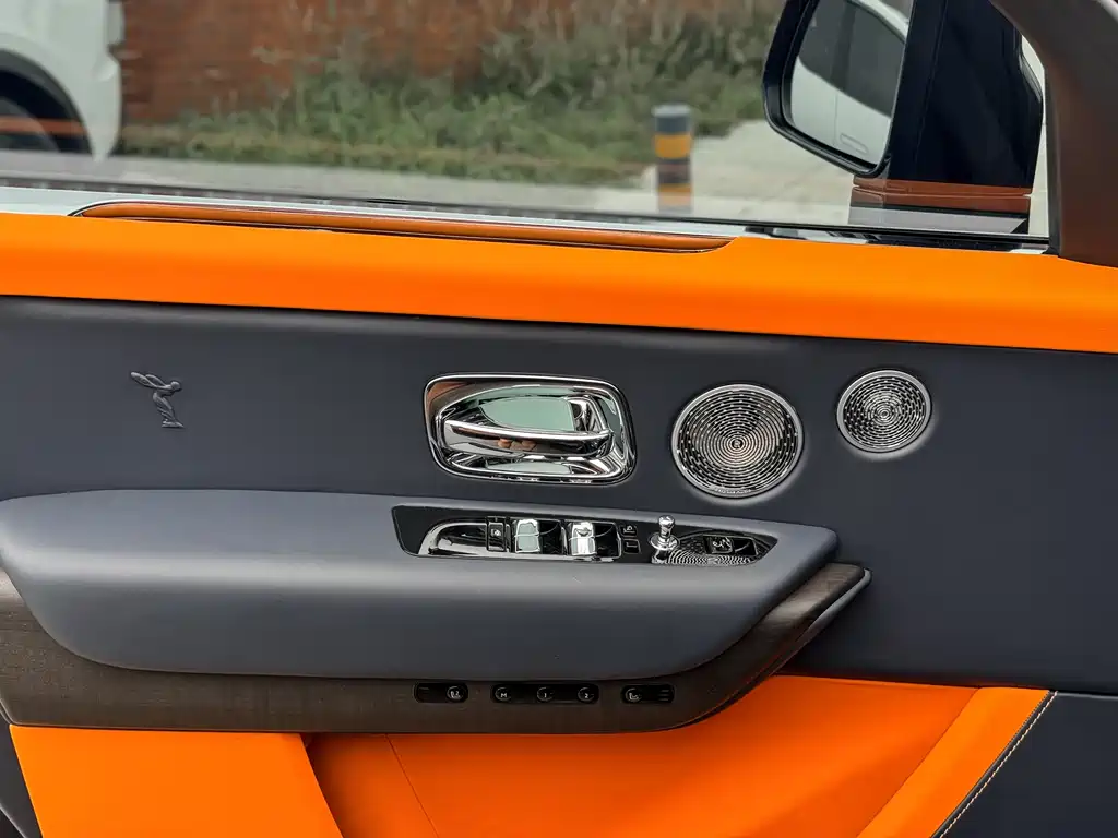 Cullinan 2024 4-Seater Edition