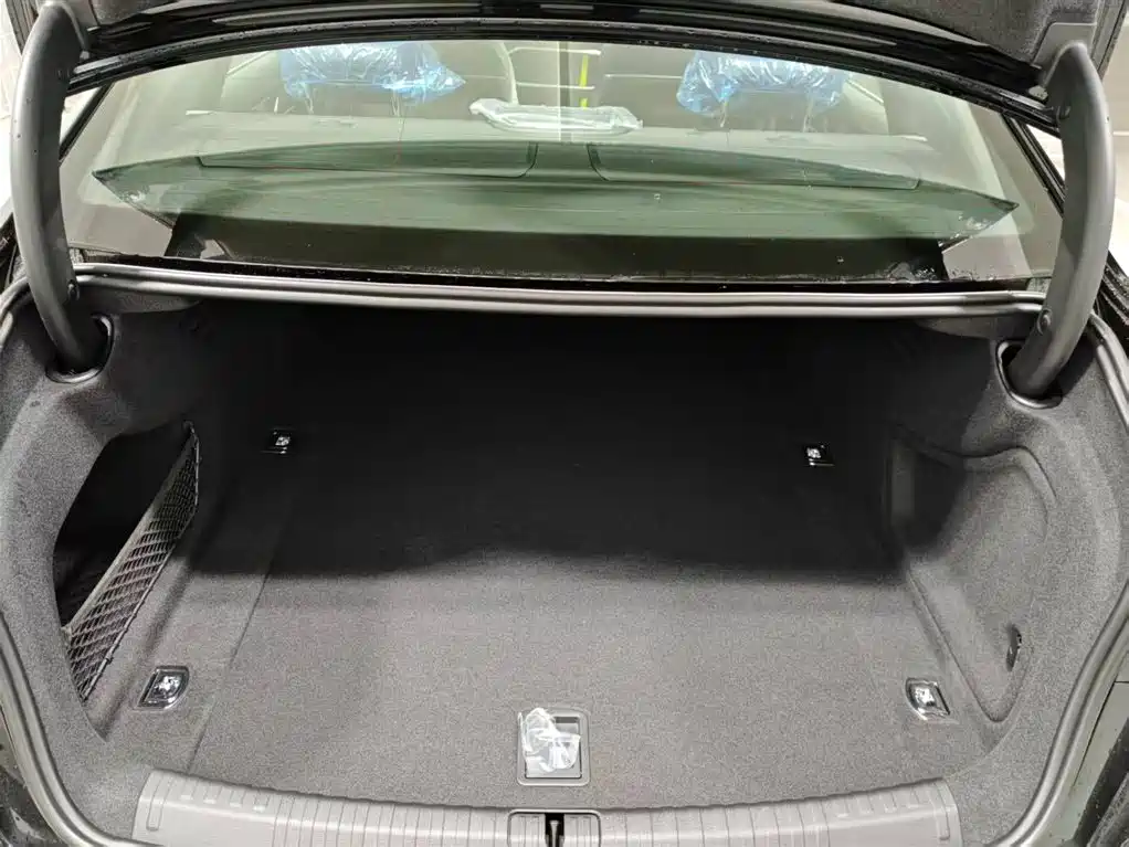 Audi A6L 2026 40 TFSI Luxury Dynamic Edition