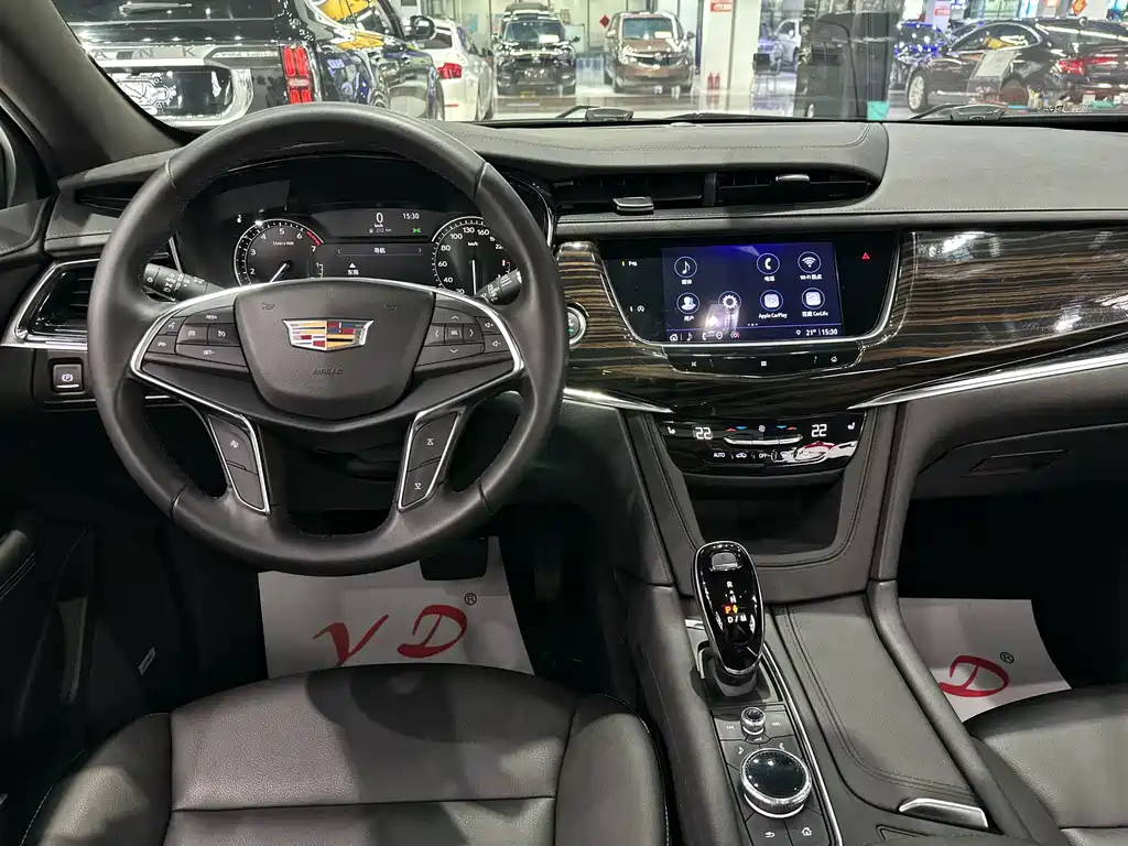 Cadillac XT5 2021 2.0T Two-Wheel Drive Luxury Edition