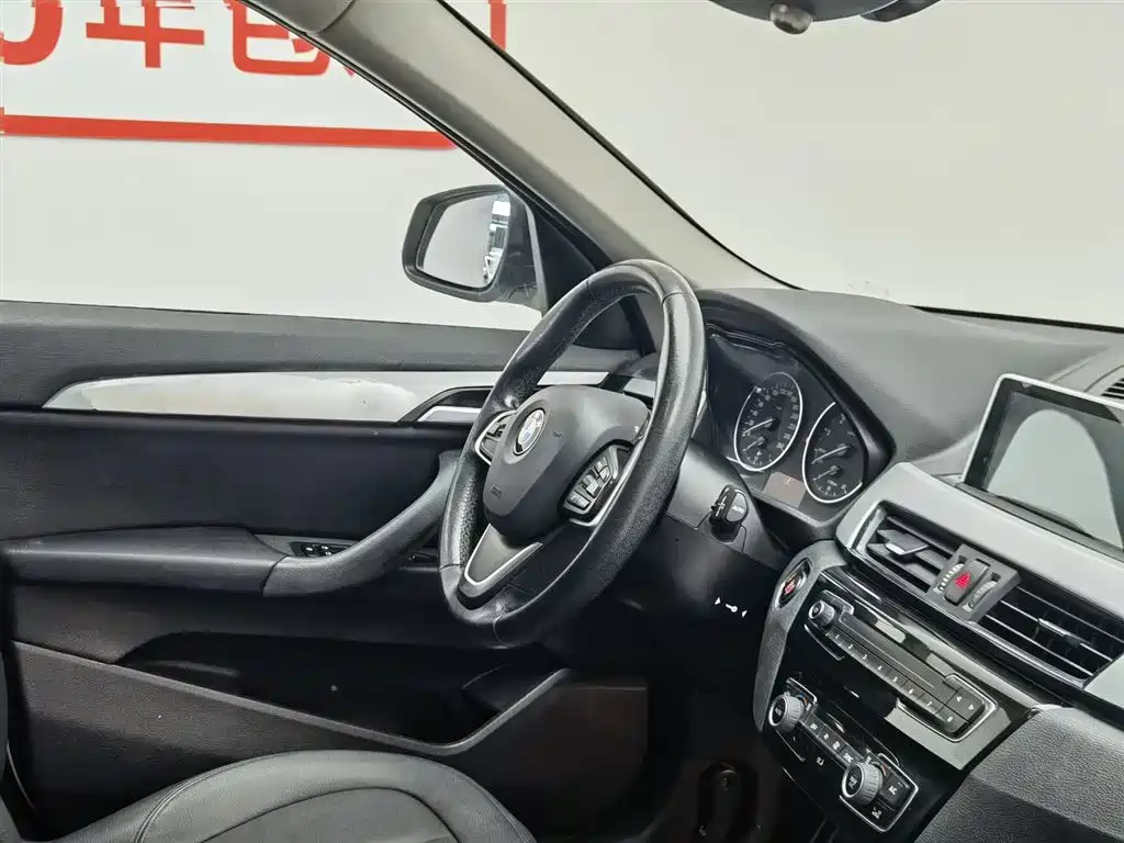 BMW X1 2016 sDrive18Li Fashion Edition
