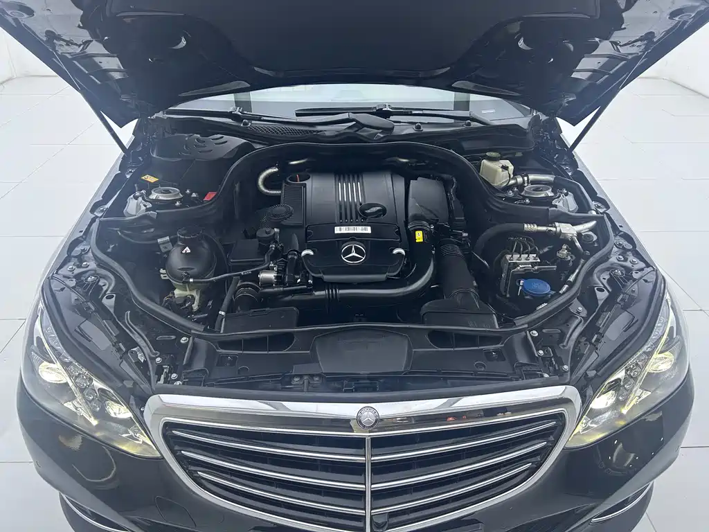 Mercedes-Benz E-Class 2014 E 260 L Luxury Edition