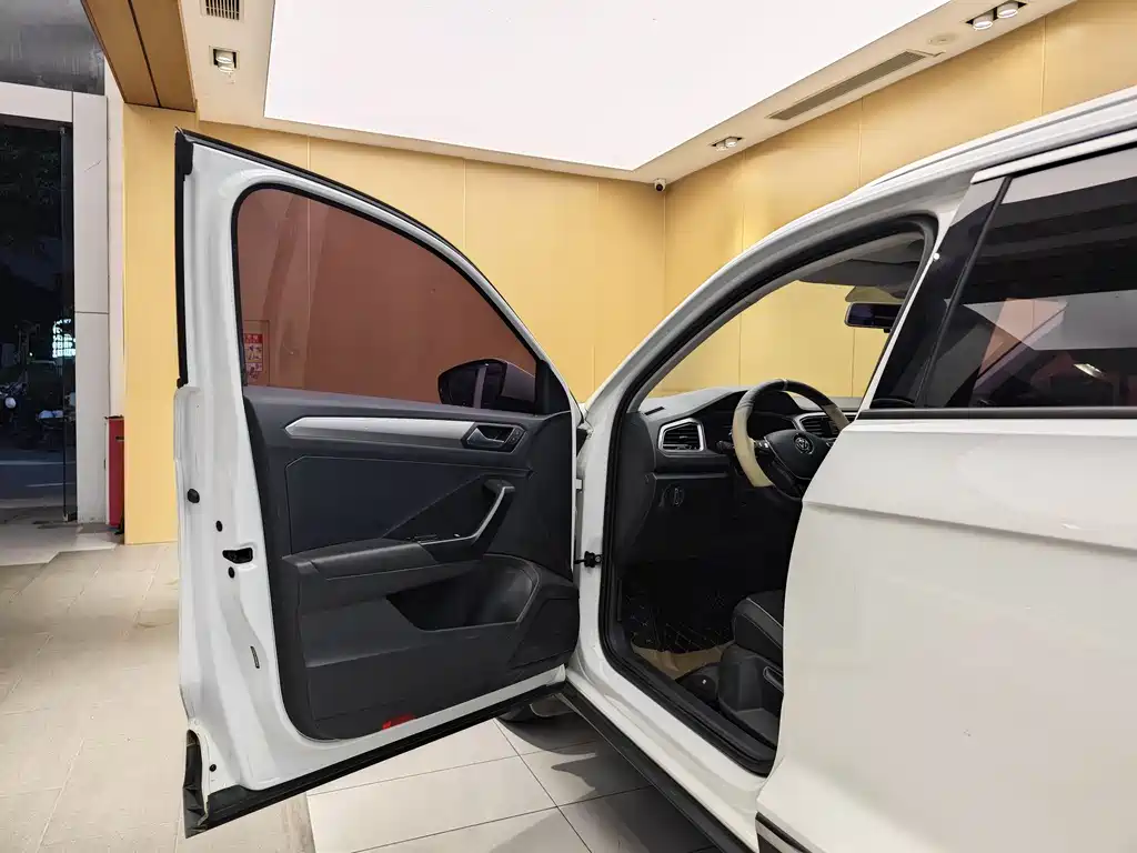 T-ROC 2019 280TSI DSG Two-wheel Drive Advance Edition National V