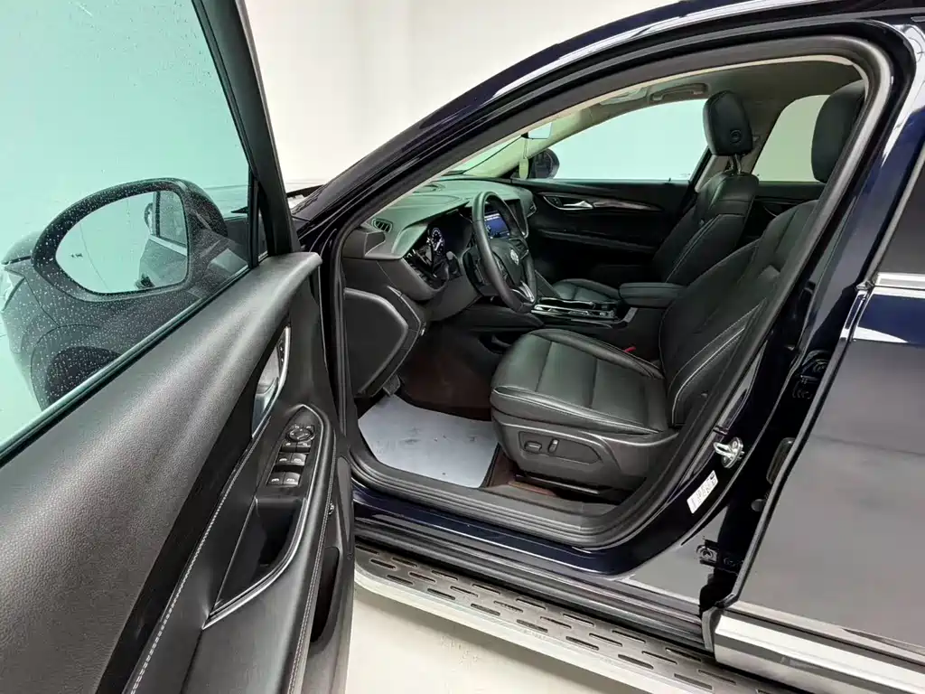 Buick Envision Plus 2021 652T 7-seat Luxury Edition