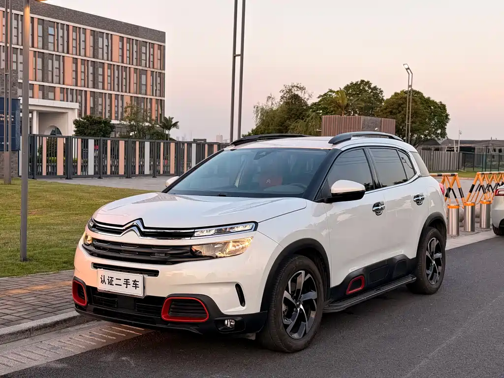 C5 AIRCROSS 2017 350THP Style