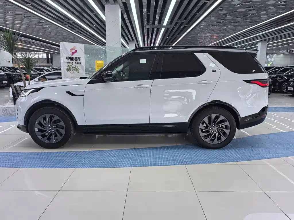 Discovery 2023 Model Refresh 360PS R-Dynamic S