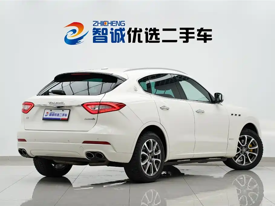 Levante 2018 3.0T Standard Edition