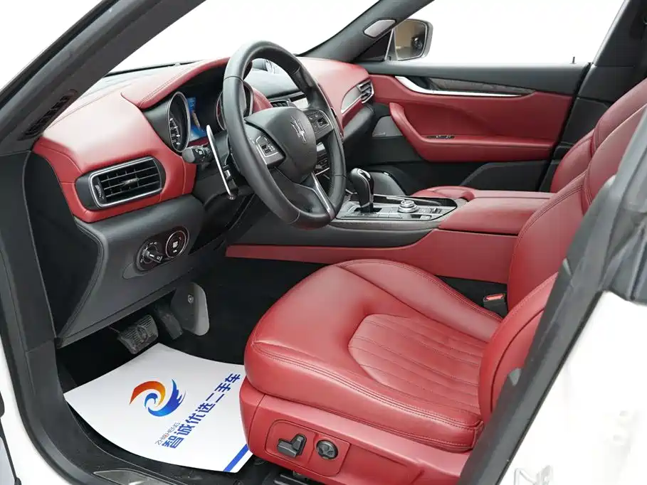 Levante 2018 3.0T Standard Edition