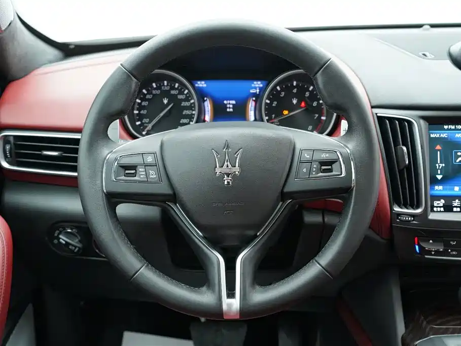 Levante 2018 3.0T Standard Edition