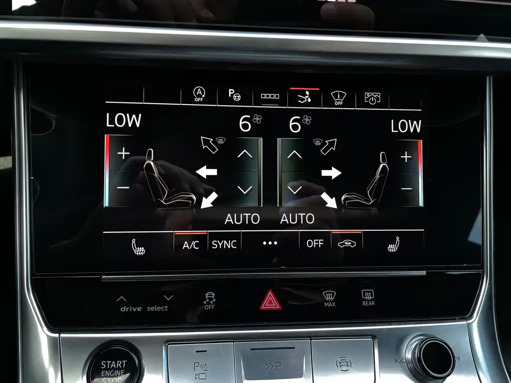 Audi A7 2023 55 TFSI quattro Premium trim