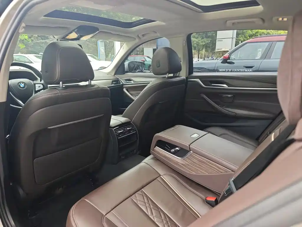 BMW 5 Series 2020 530Li Leading Edition Luxury Package