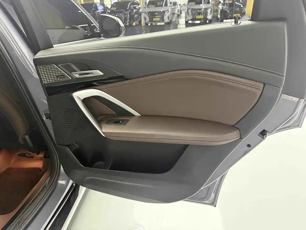 BMW X1 2024 sDrive25Li X Design Package