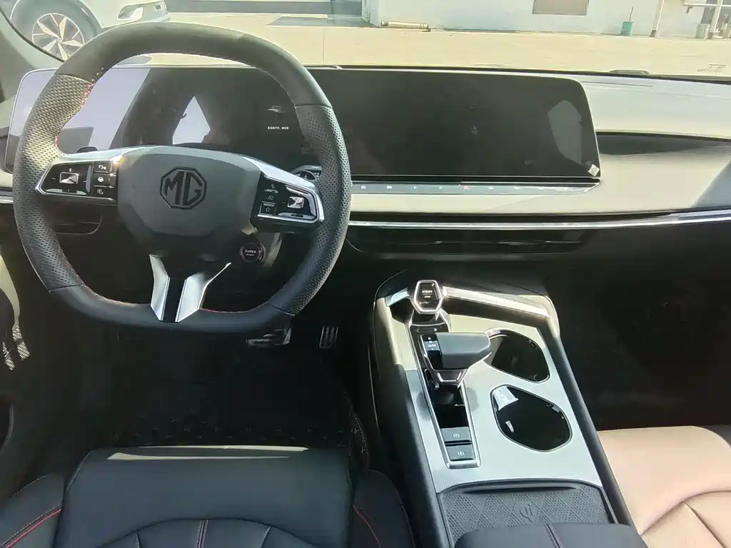 MG7 2023 2.0T Automatic Luxe Enjoy Edition