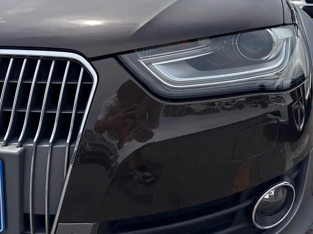 Audi A4 Import 2014 40 TFSI allroad quattro plus edition
