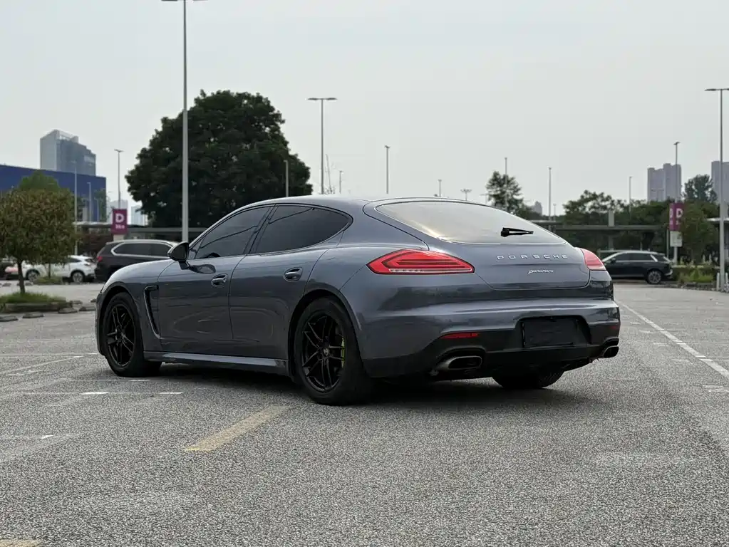 Panamera 2014 3.0T