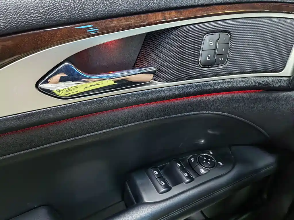 Lincoln MKZ 2019 2.0T Grand Touring Edition National V