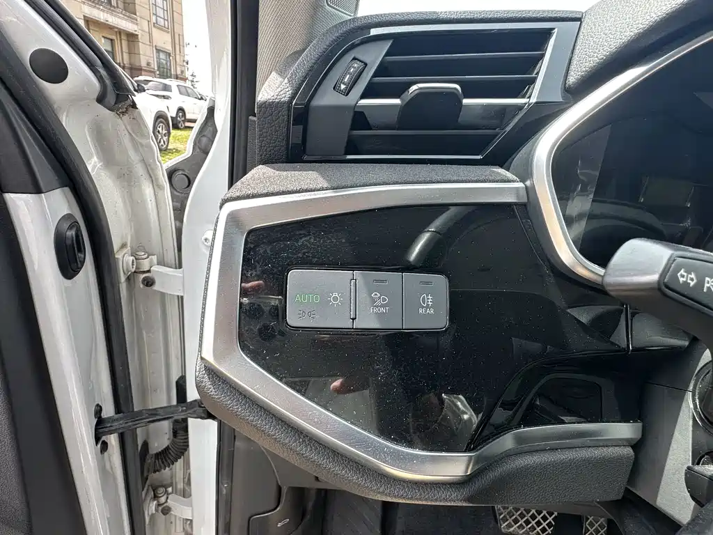 Audi Q3 2022 35 TFSI Sporty Dynamic Edition