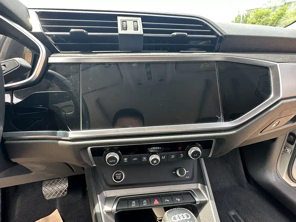 Audi Q3 2022 35 TFSI Sporty Dynamic Edition