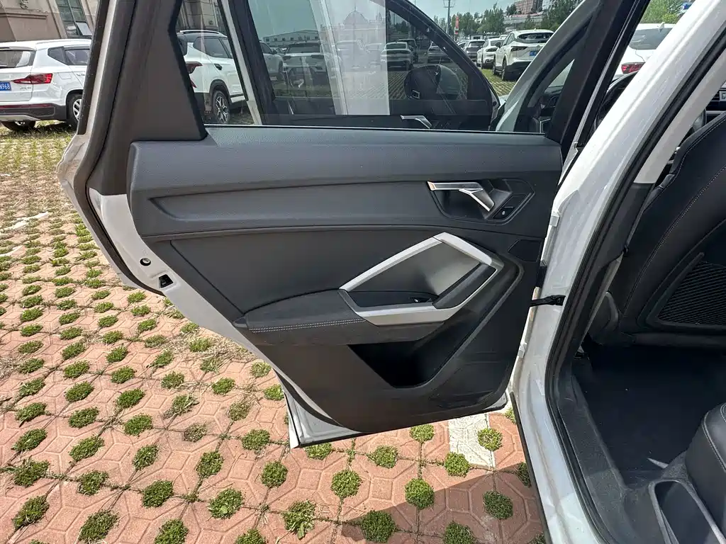 Audi Q3 2022 35 TFSI Sporty Dynamic Edition
