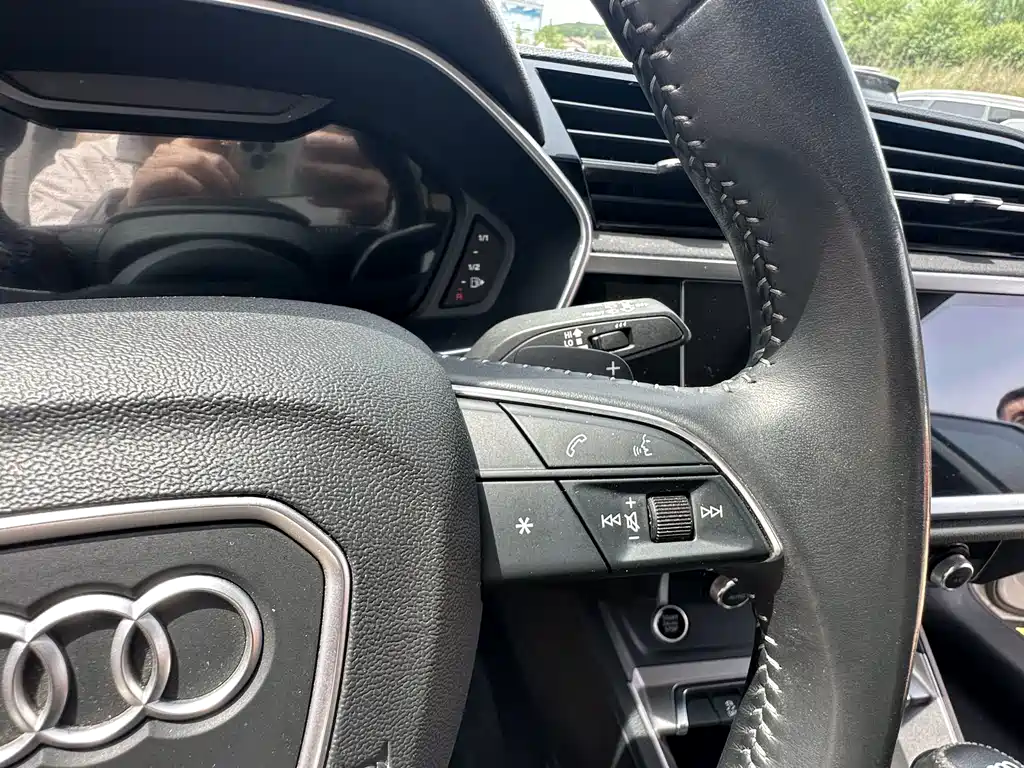 Audi Q3 2022 35 TFSI Sporty Dynamic Edition