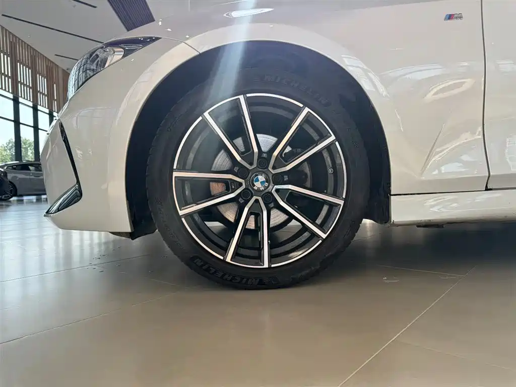BMW 3 Series 2024 320Li M Sport Package