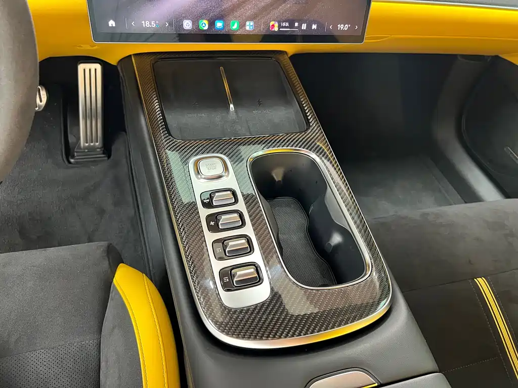 Xiaomi SU7 Ultra 2025 Edition