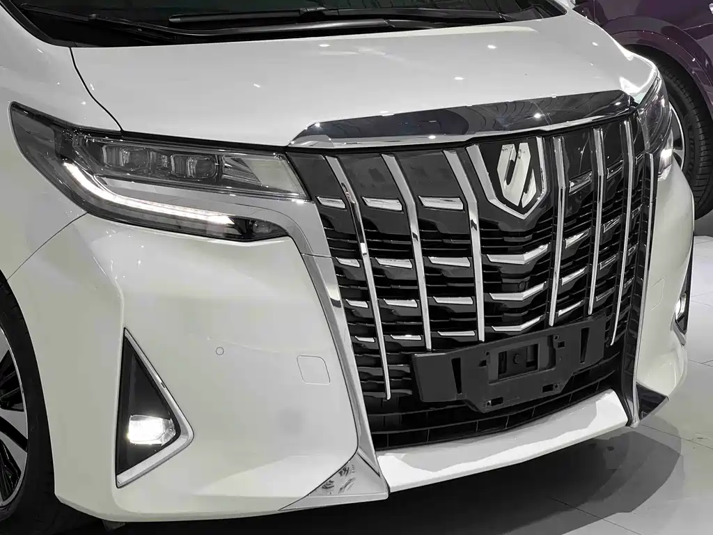 Alphard 2018款 改款 3.5L 豪华版