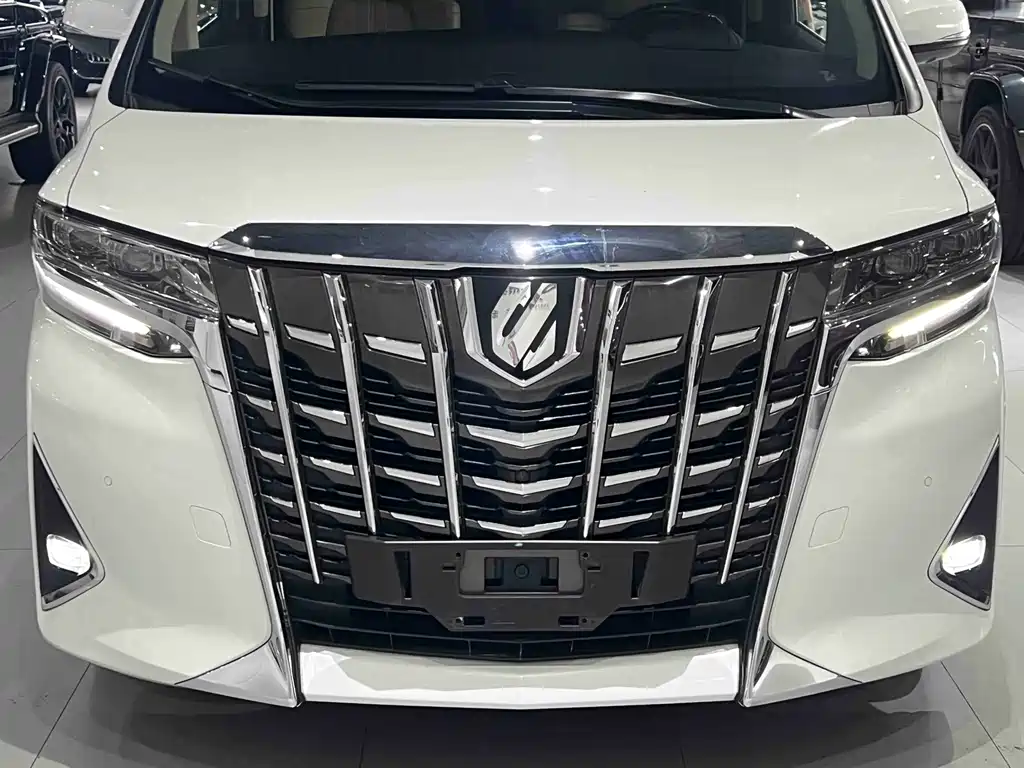 Alphard 2018款 改款 3.5L 豪华版