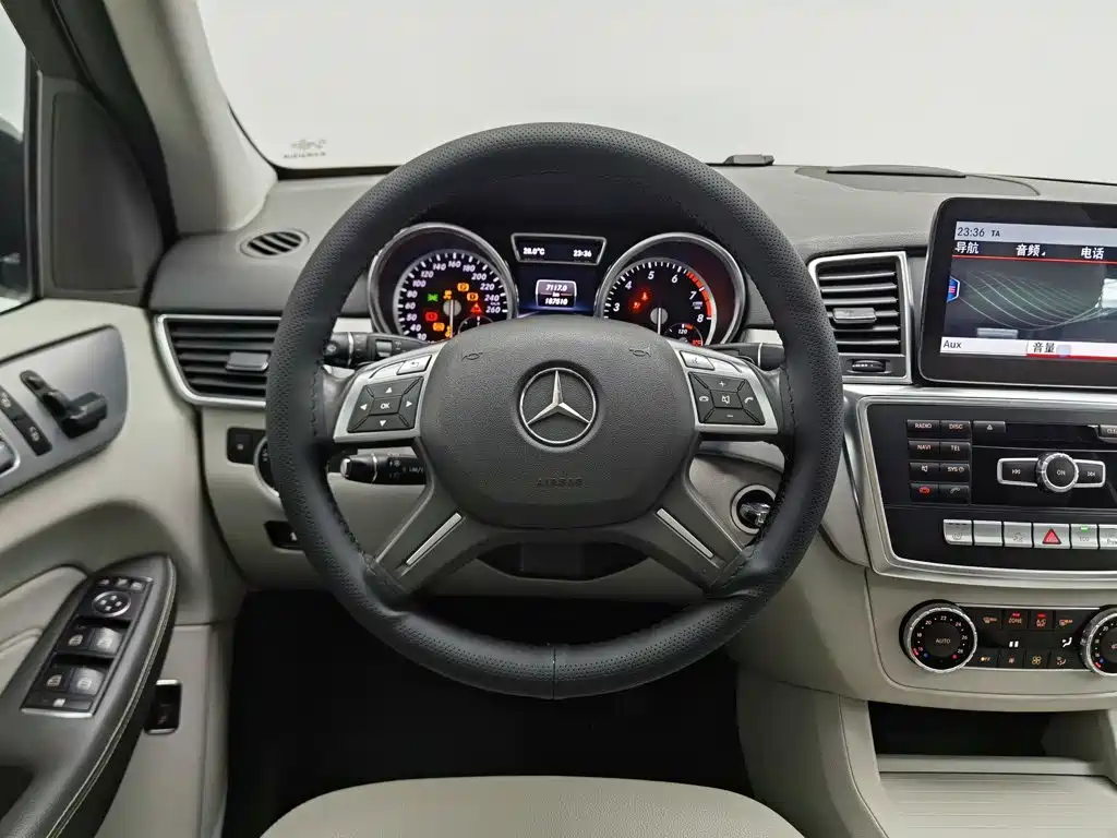 Mercedes M-Class 2014 ML 320 4MATIC