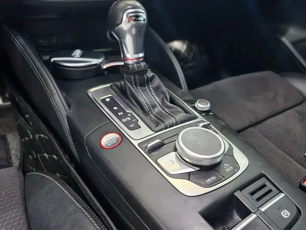 Audi S3 2017 Facelift S3 2.0T Limousine