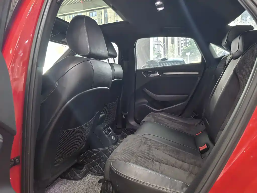 Audi S3 2017 Facelift S3 2.0T Limousine