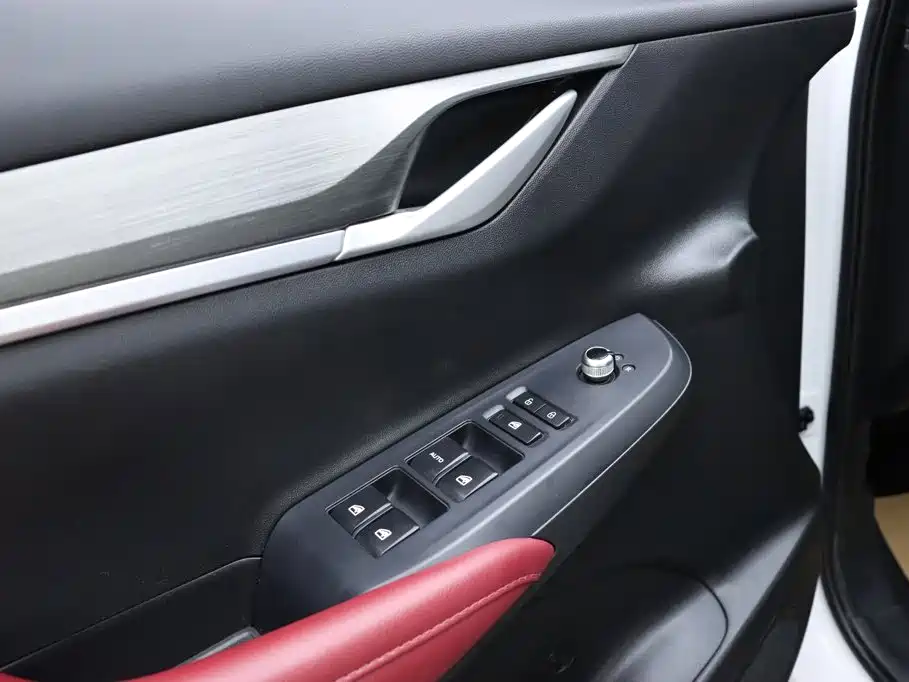 Changan CS55 PLUS 2022 Blue Whale Edition 1.5T DCT Luxury Model