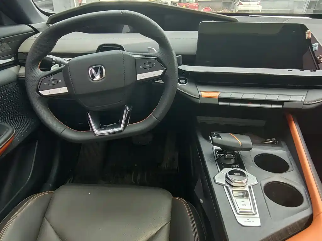 Changan UNI-V 2022 Model 1.5T Sports Edition