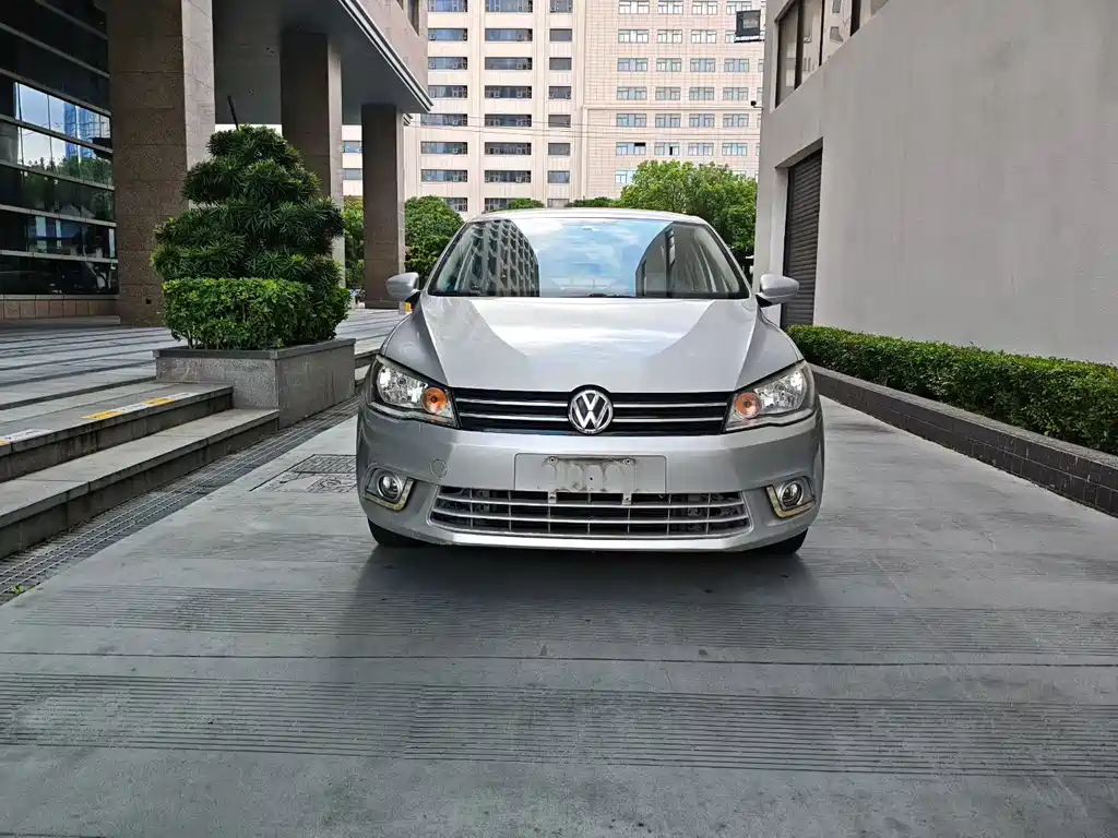 Jetta 2015 Quality and Benefit Edition 1.6L Manual Comfort Version