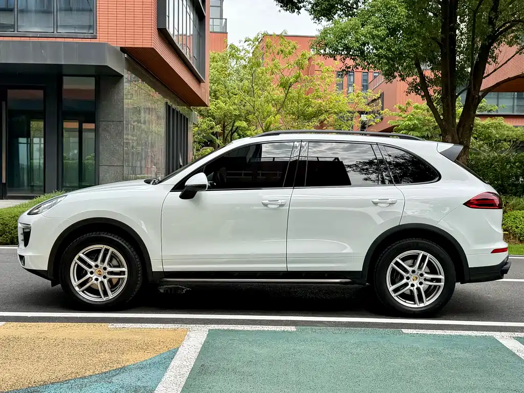 Cayenne 2015 Model Cayenne 3.0T