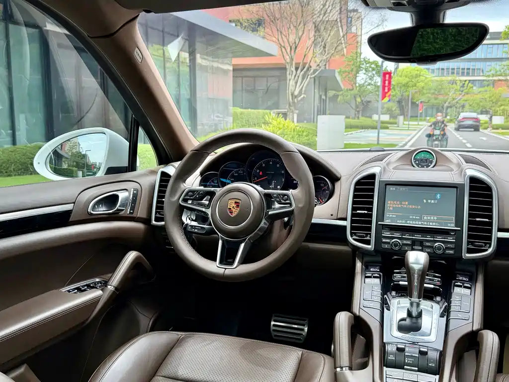 Cayenne 2015 Model Cayenne 3.0T