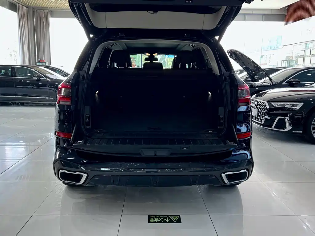 BMW X5 Import 2022 Model xDrive40i M Sport Package