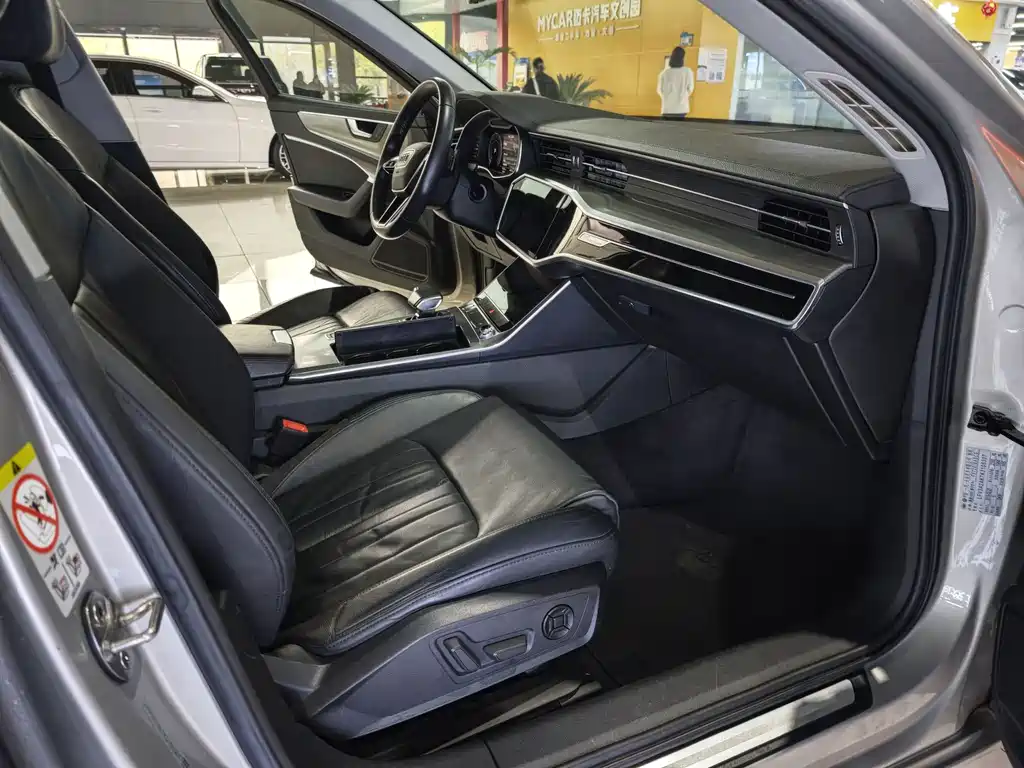 Audi A6L 2019 45 TFSI Prestige Edition